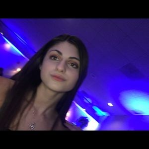 Meet your Posher, Mariana